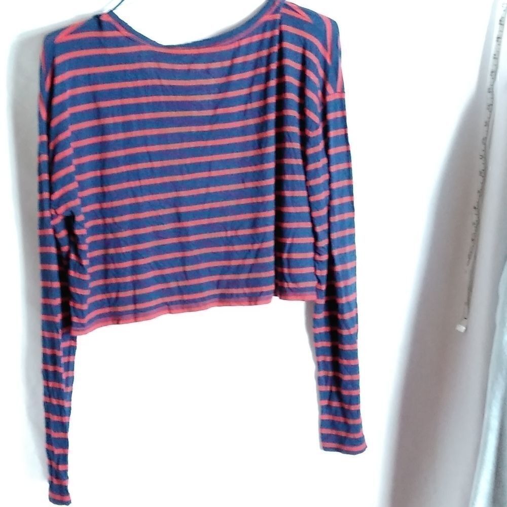 Aeropostale crop top - Picture 3 of 3